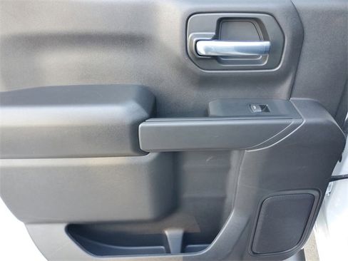 New 2025 Chevrolet Silverado 1500 Custom image 11