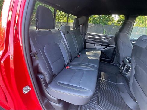 Used 2025 RAM 1500 Big Horn AWD/4WD image 24