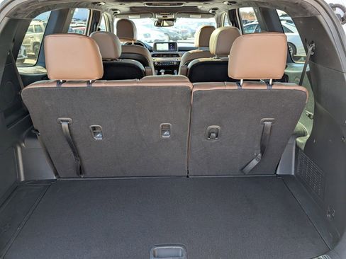 Used 2022 Kia Telluride SX w/ SX Prestige Package image 27