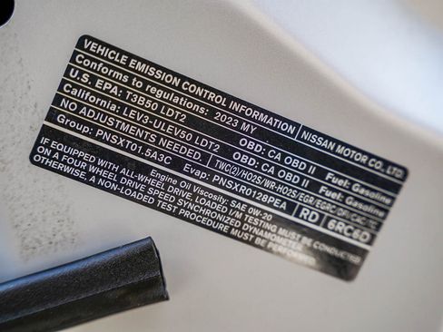 Used 2023 Nissan Rogue SL image 29