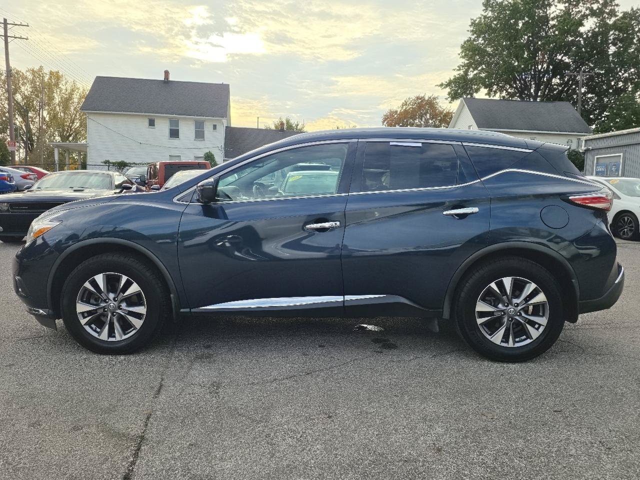Used 2017 Nissan Murano SL w/ SL Technology Package AWD/4WD image 8