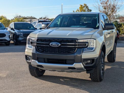 New 2025 Ford Ranger XLT w/ FX4 Off-Road Package AWD/4WD image 8