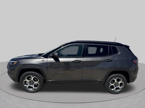 Certified 2022 Jeep Compass Trailhawk w/ Trailhawk Elite Group AWD/4WD image 2