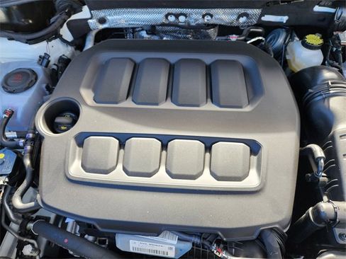 New 2026 Volkswagen Tiguan SE image 29