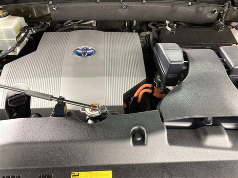 Used 2019 Toyota Highlander Limited Platinum image 35