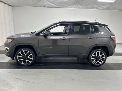 Used 2018 Jeep Compass Limited AWD/4WD image 6