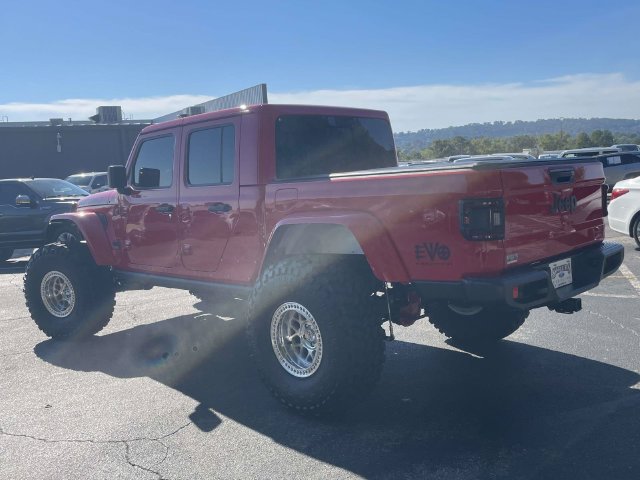 Used 2021 Jeep Gladiator Sport AWD/4WD image 6