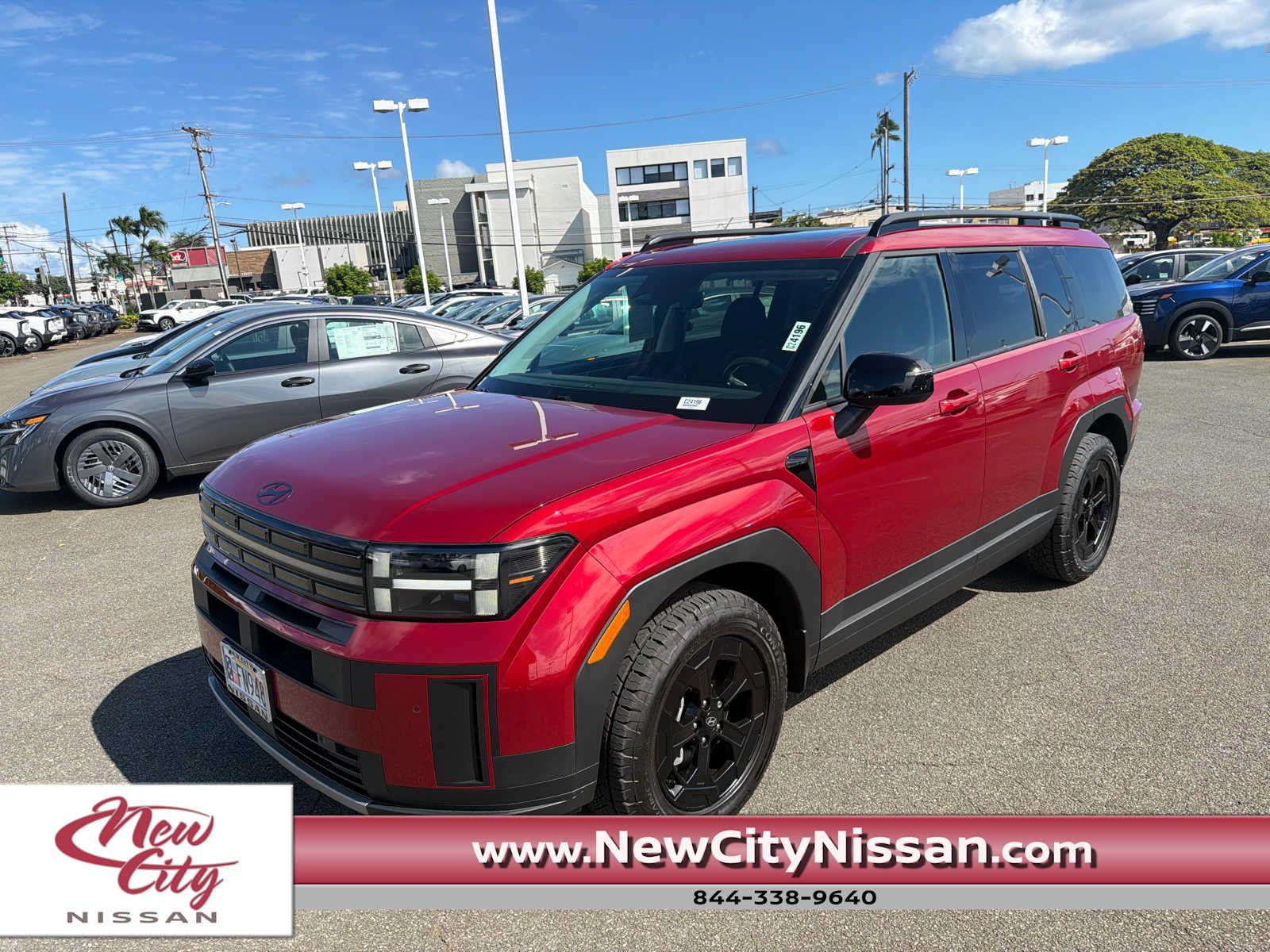 Used 2025 Hyundai Santa Fe XRT AWD/4WD image 1
