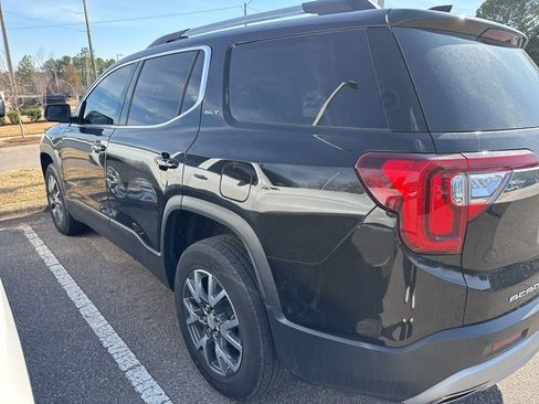 Used 2023 GMC Acadia SLT image 3