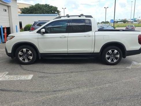 Used 2019 Honda Ridgeline Sport image 1