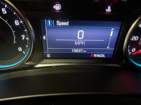 Used 2024 Chevrolet Equinox LT AWD/4WD image 21