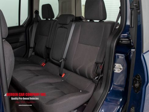 Used 2017 Ford Transit Connect XLT FWD image 13