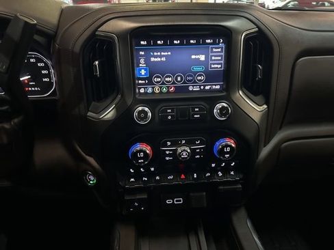 Used 2021 GMC Sierra 1500 Denali w/ Denali Ultimate Package image 16