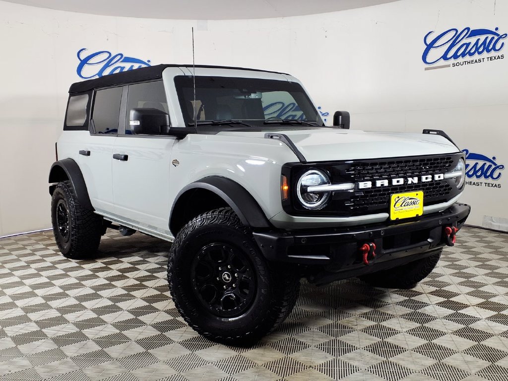 Used 2024 Ford Bronco Wildtrak AWD/4WD image 1