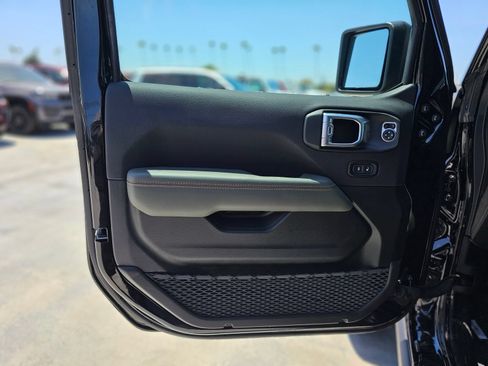 New 2026 Jeep Gladiator Mojave AWD/4WD image 20