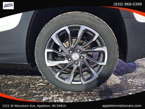 Used 2022 GMC Terrain SLT w/ Infotainment Package II image 40