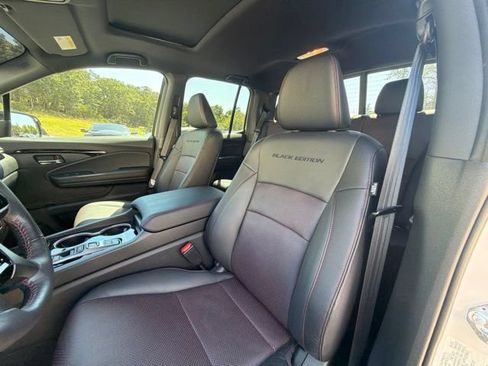 Used 2025 Honda Ridgeline Black Edition image 22
