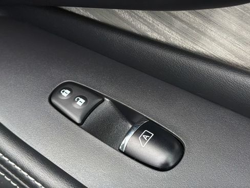 Used 2016 Nissan Murano SL AWD/4WD image 11