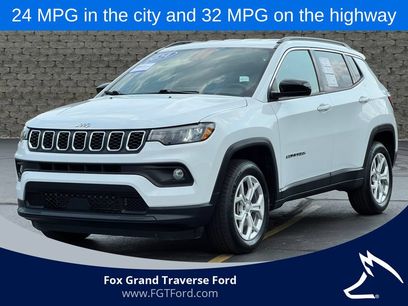 Used 2024 Jeep Compass Latitude