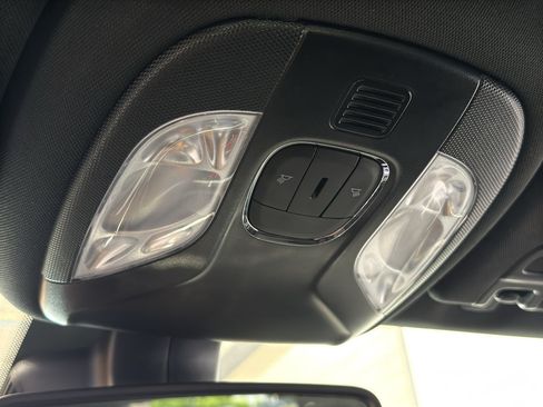 Used 2024 Jeep Compass Latitude AWD/4WD image 33