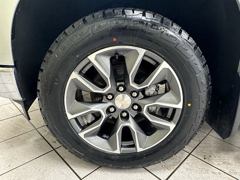 Certified 2022 Chevrolet Silverado 1500 LT image 20