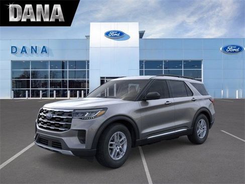 New 2025 Ford Explorer Active image 1