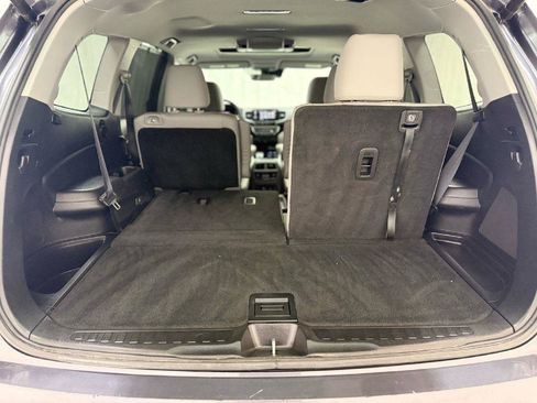 Used 2020 Honda Pilot Touring image 31