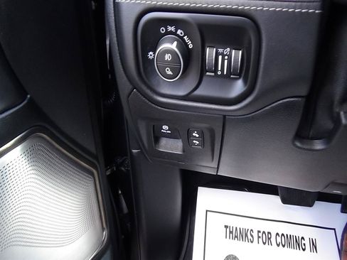 Used 2021 RAM 1500 Limited AWD/4WD image 24