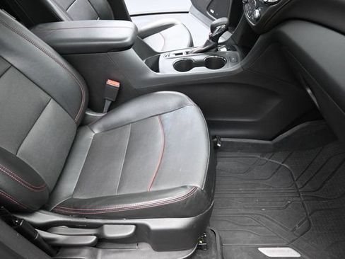 Used 2023 Chevrolet Equinox RS w/ RS Leather Package FWD image 29