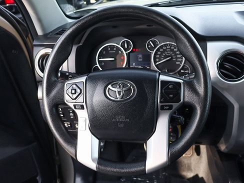 Used 2017 Toyota Tundra SR5 w/ SR5 Upgrade Package image 20