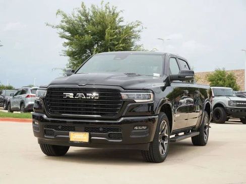 Used 2025 RAM 1500 Laramie w/ Sport Appearance Package AWD/4WD image 3