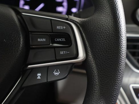 Used 2020 Honda Accord EX image 39