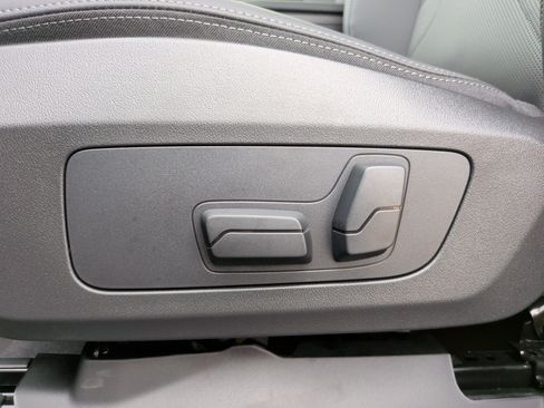 Used 2026 BMW X1 xDrive28i w/ Convenience Package AWD/4WD image 28