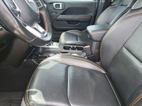 Used 2020 Jeep Gladiator Mojave AWD/4WD image 16