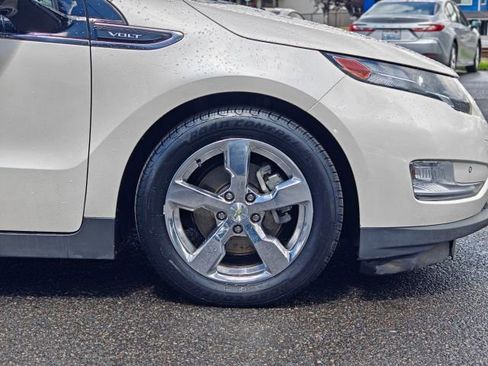 Used 2012 Chevrolet Volt Premium w/ Premium Trim Package FWD image 53