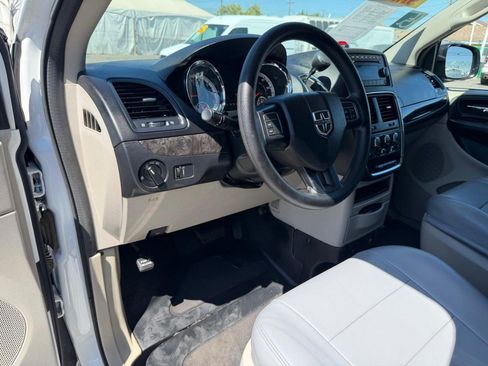 Used 2014 Dodge Grand Caravan SE w/ Quick Order Package 29E SE FWD image 20