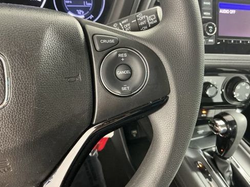 Used 2019 Honda HR-V LX image 28