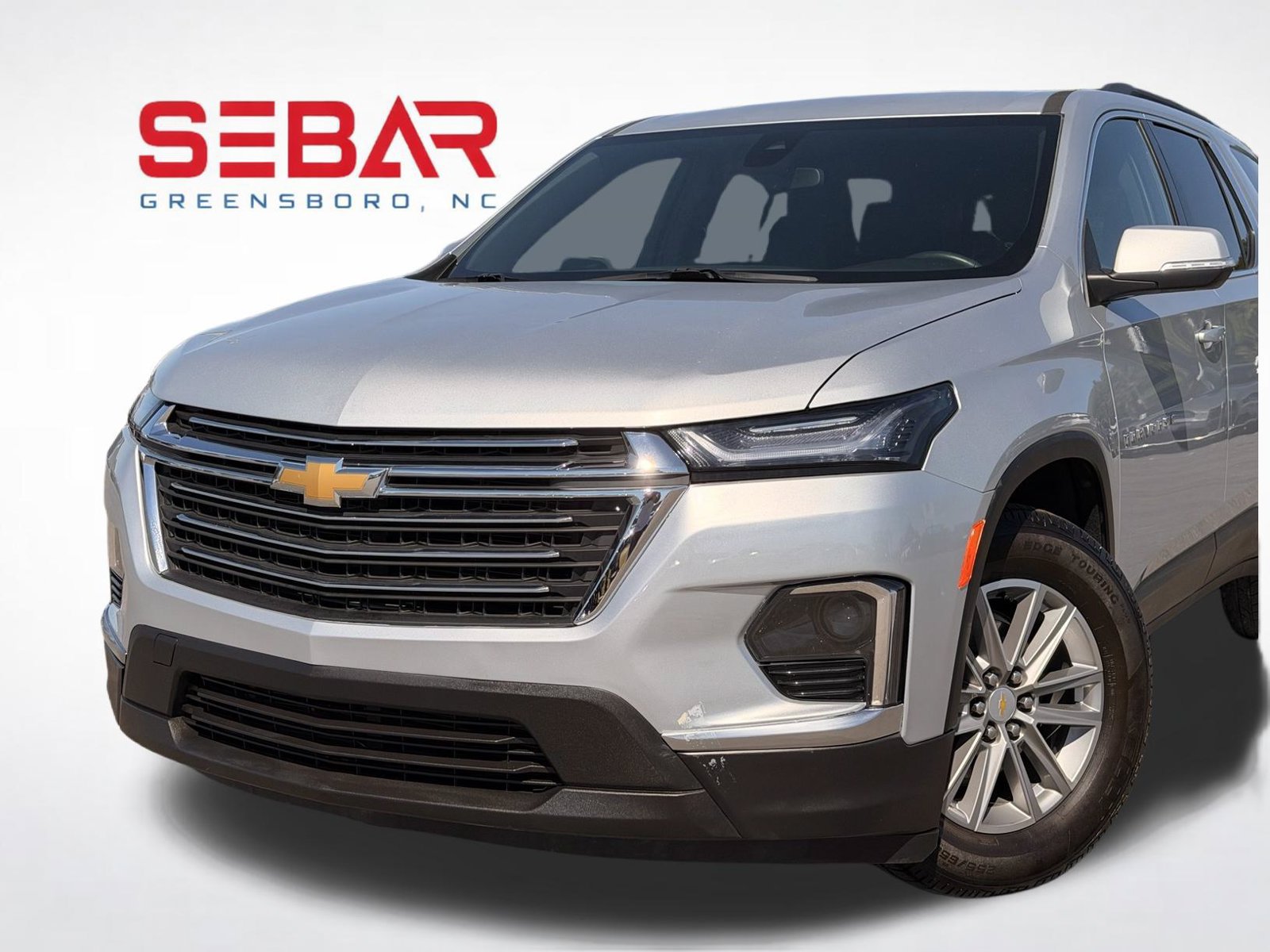 Used 2022 Chevrolet Traverse LT AWD/4WD image 3