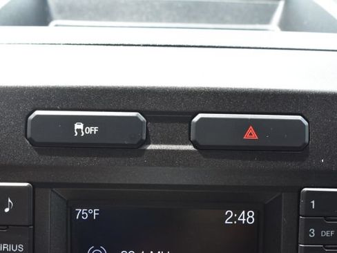 Used 2017 Ford F150 XLT w/ Equipment Group 301A Mid AWD/4WD image 27