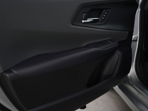 Used 2025 Toyota Prius Limited w/ Limited Premium Package image 25