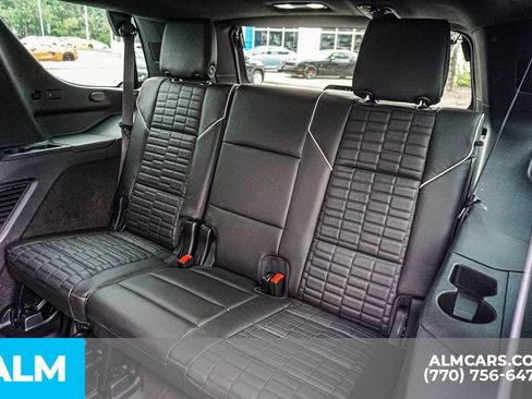 Used 2023 Cadillac Escalade Sport Platinum w/ LPO, ONYX Package AWD/4WD image 21