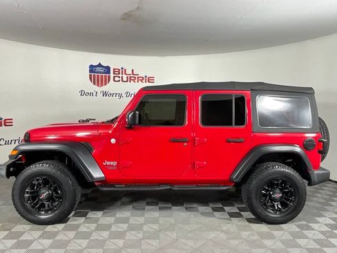 Used 2018 Jeep Wrangler Unlimited Sport S AWD/4WD image 6