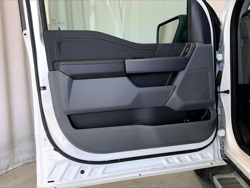 Used 2025 Ford F150 XLT w/ Equipment Group 301A Standard image 21