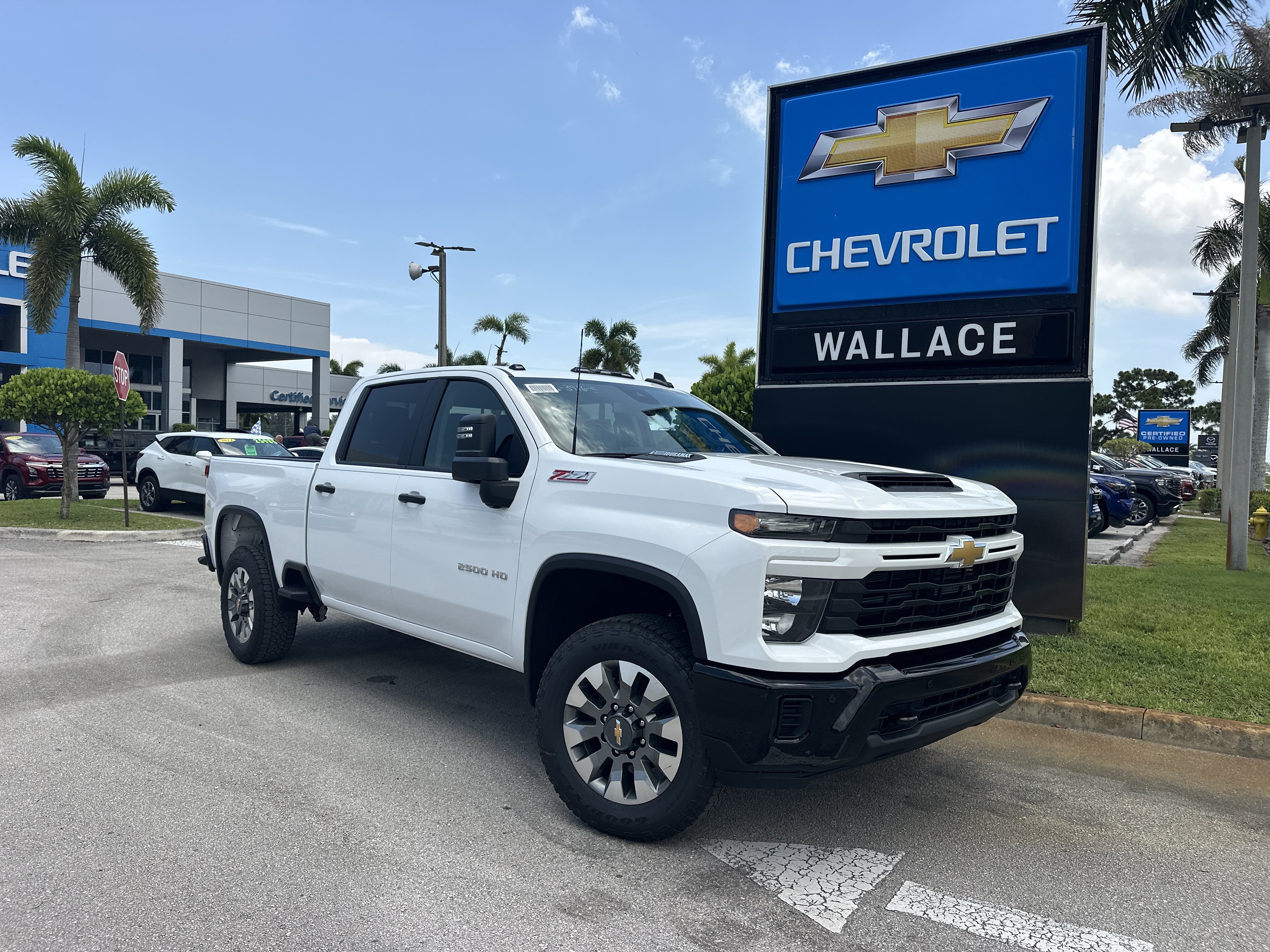 New 2026 Chevrolet Silverado 2500 Custom w/ Custom Value Package AWD/4WD image 1