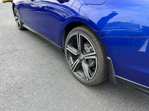 Used 2023 Honda Accord Sport image 30