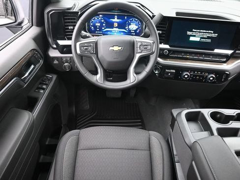 New 2026 Chevrolet Silverado 1500 LT w/ Z71 Off-Road Package AWD/4WD image 14