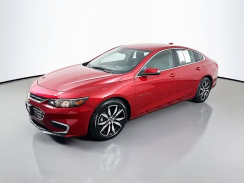 Used 2016 Chevrolet Malibu LT image 3