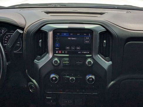 Used 2020 GMC Sierra 1500 Elevation w/ X31 Off-Road Package AWD/4WD image 17