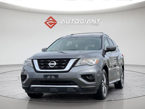 Used 2019 Nissan Pathfinder S image 13