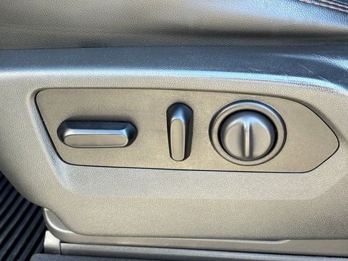 Used 2020 GMC Sierra 1500 AT4 w/ Technology Package image 15